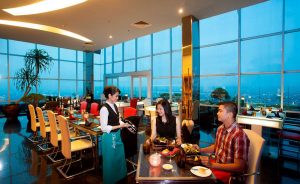 Tempat Makan Romantis di Medan